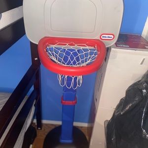 Kiddie basketball hoop